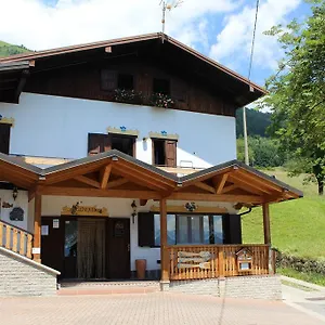 Navertino Affittacamere Borno